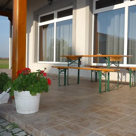 Hotel Aero & Etterem Jakabszállás