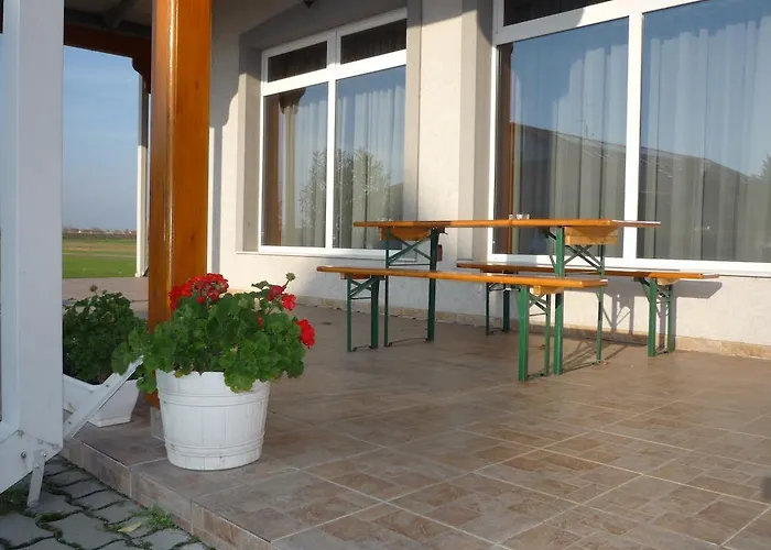 Hotel Aero & Etterem Jakabszállás